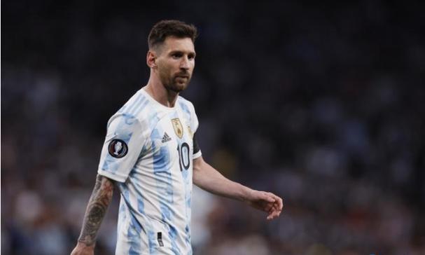 被“贤妻”捆绑的人生：刘涛曾经有多风光，现在就有多失意